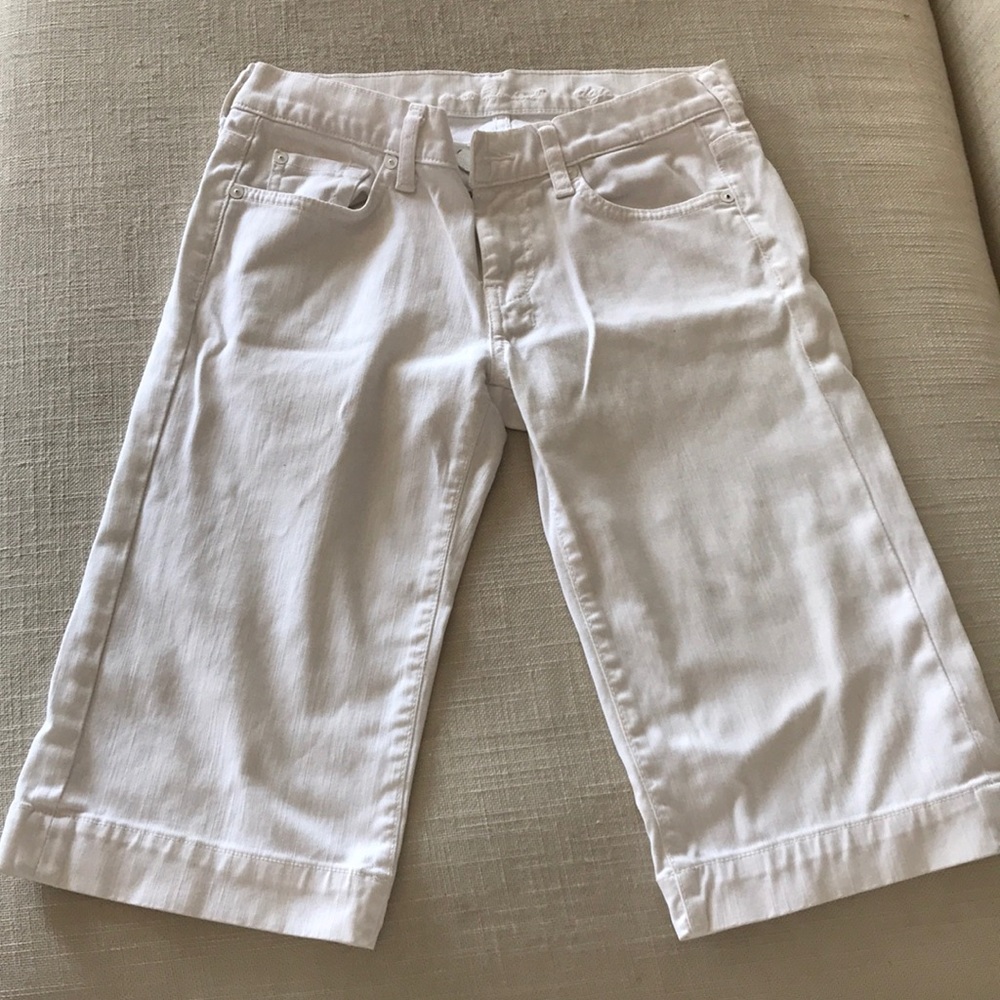 White Crop Jeans